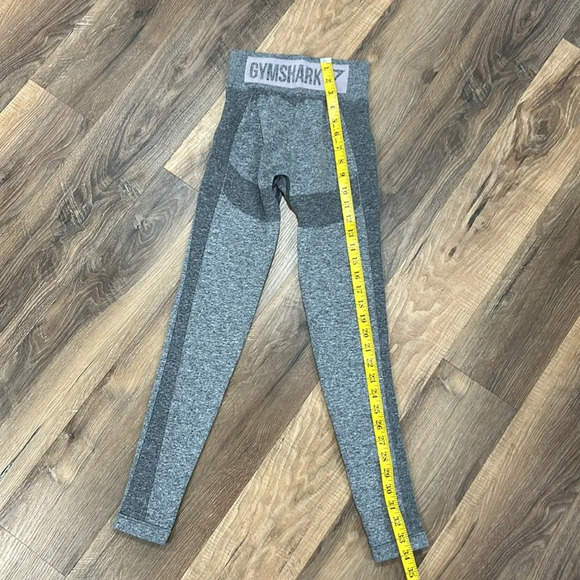 Gymshark Gray and purple leggings. Unknown size see measurements maybe XS - Picture 12 of 16